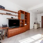 Teano - 10min To Colosseo, 100mt To Metro, A-c, 2 Bedrooms Appartement *
