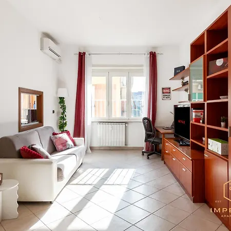 Appartement Teano - 10min To Colosseo, 100mt To Metro, A-c, 2 Bedrooms Rome